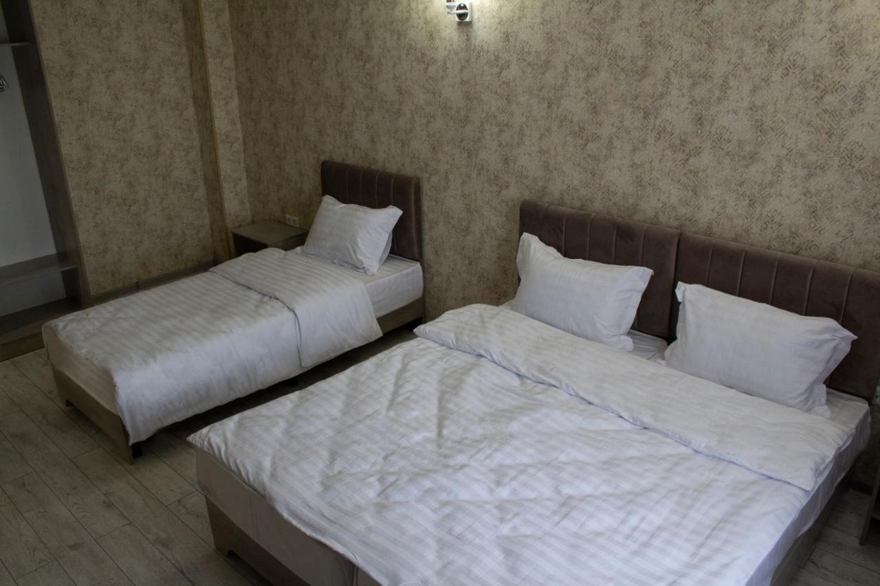 Artist Regenci Hotel Taschkent Exterior foto