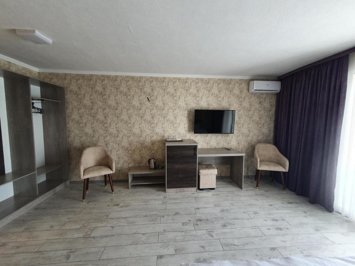 Artist Regenci Hotel Taschkent Exterior foto